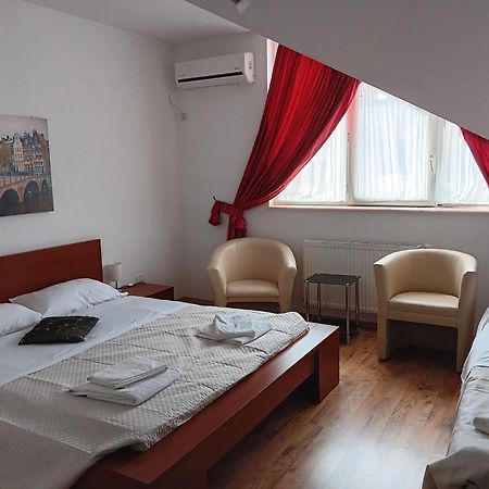 Hotel Vila Veneto Temešvár Exteriér fotografie
