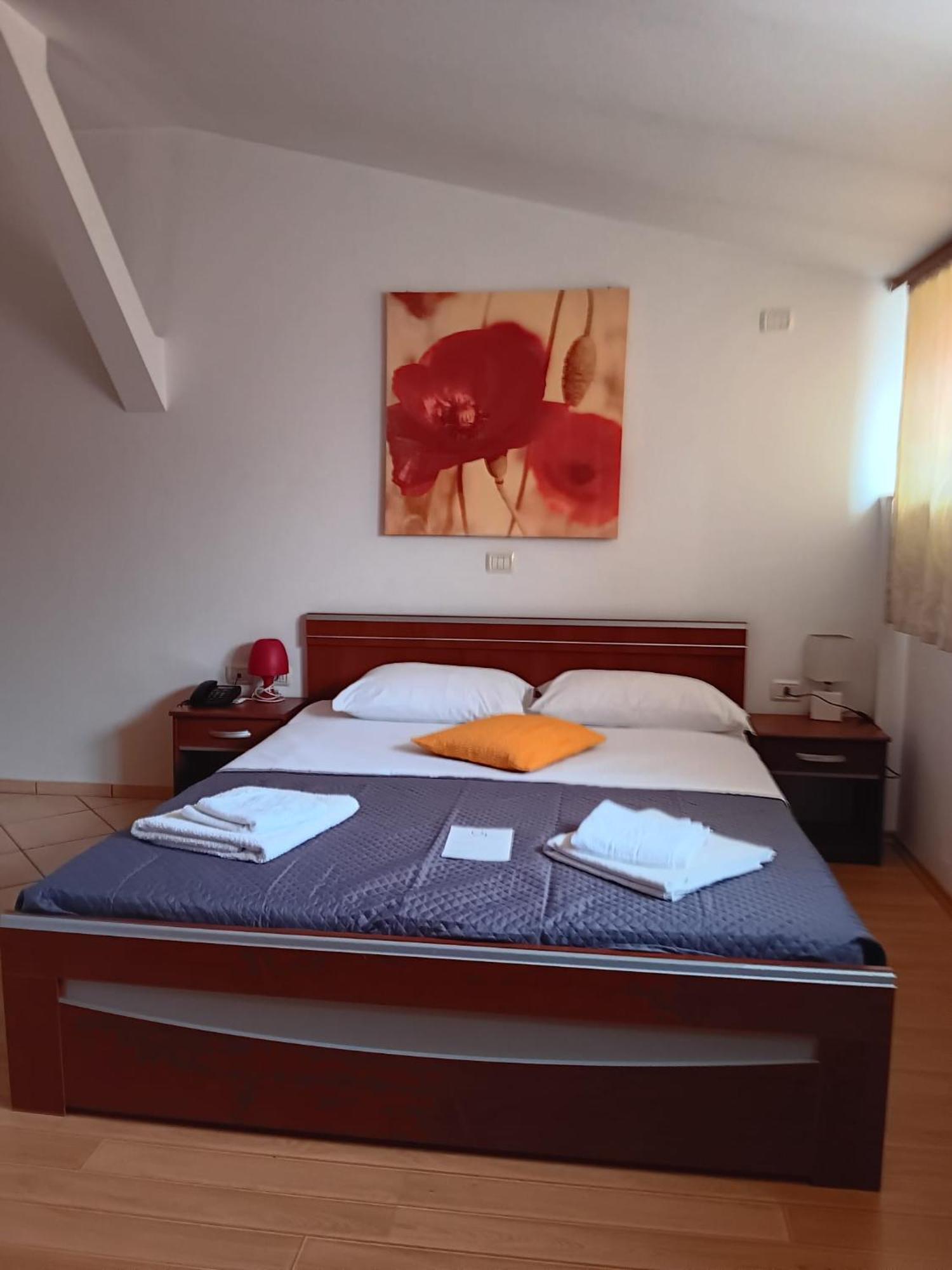 Hotel Vila Veneto Temešvár Exteriér fotografie