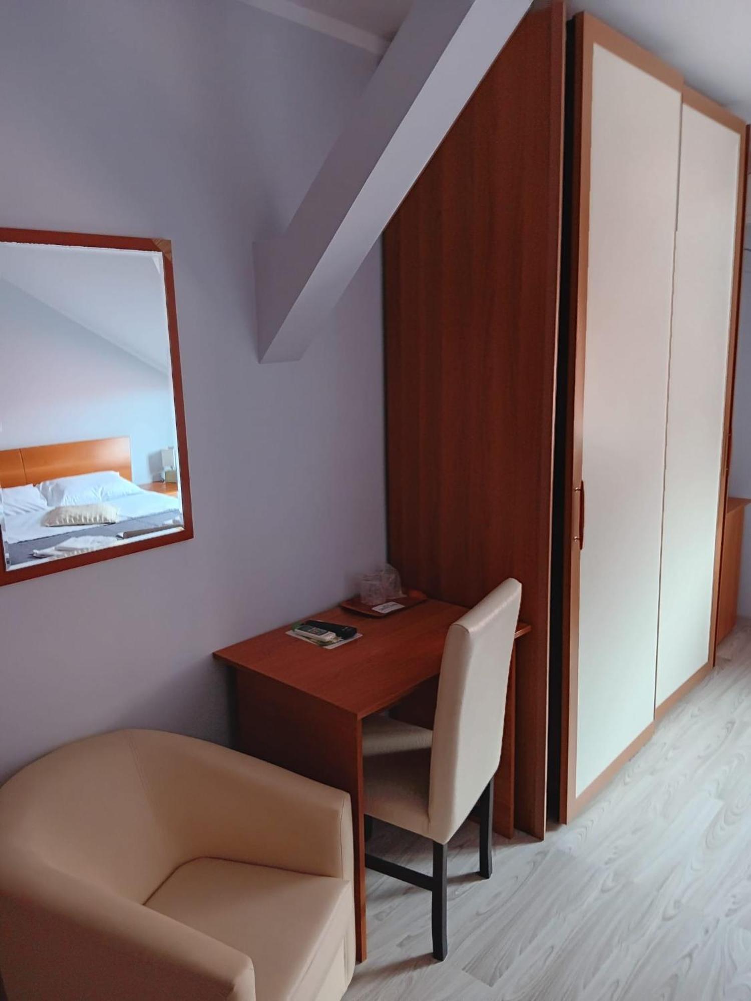 Hotel Vila Veneto Temešvár Exteriér fotografie